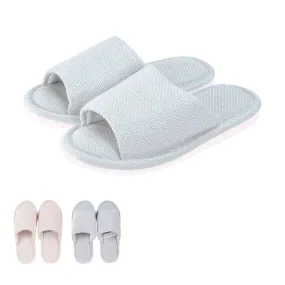 MINISO Fashionable Solid Color Slippers 37/38