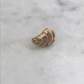 OYSTER TIE/LAPEL PIN